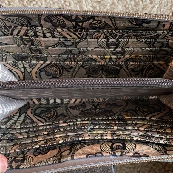 Sakroots Wallet - Picture 2 of 6